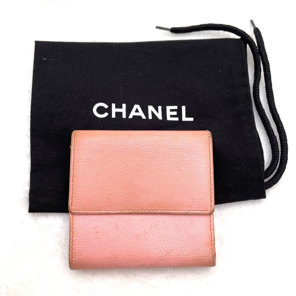 Chanel CC Pink Sevruga Leather compact Wallet - Picture 7 of 11